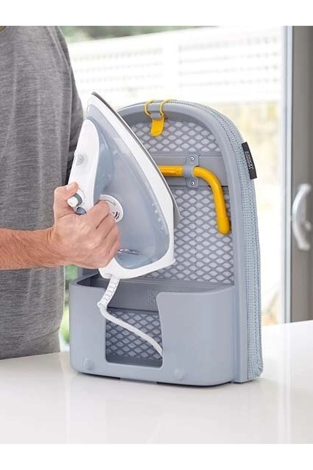 Гладильная доска JOSEPH JOSEPH Pocket folding. Фото 2.