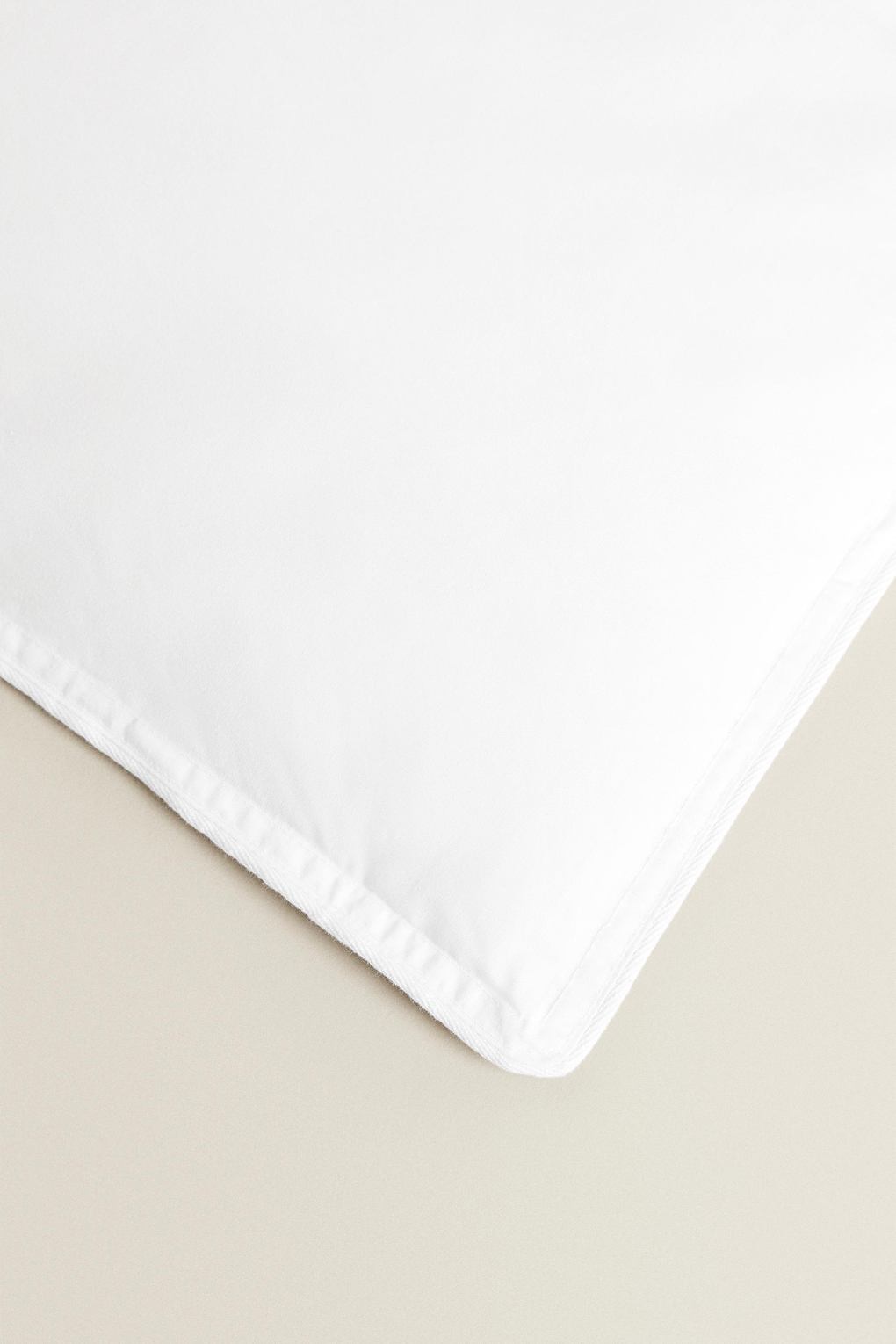 Одеяло ZARA HOME 1550/010, белый, 220 x 220 см. Фото 3.