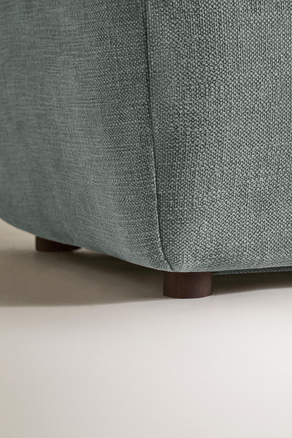 Пуф ZARA HOME 6196/073, 35x72x53 см. Фото 3.