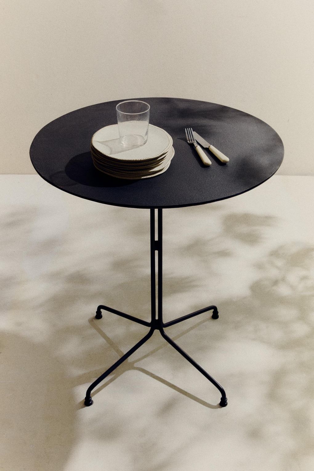 Садовый стол ZARA HOME 8320/072, 73x72x72 см. Фото 5.