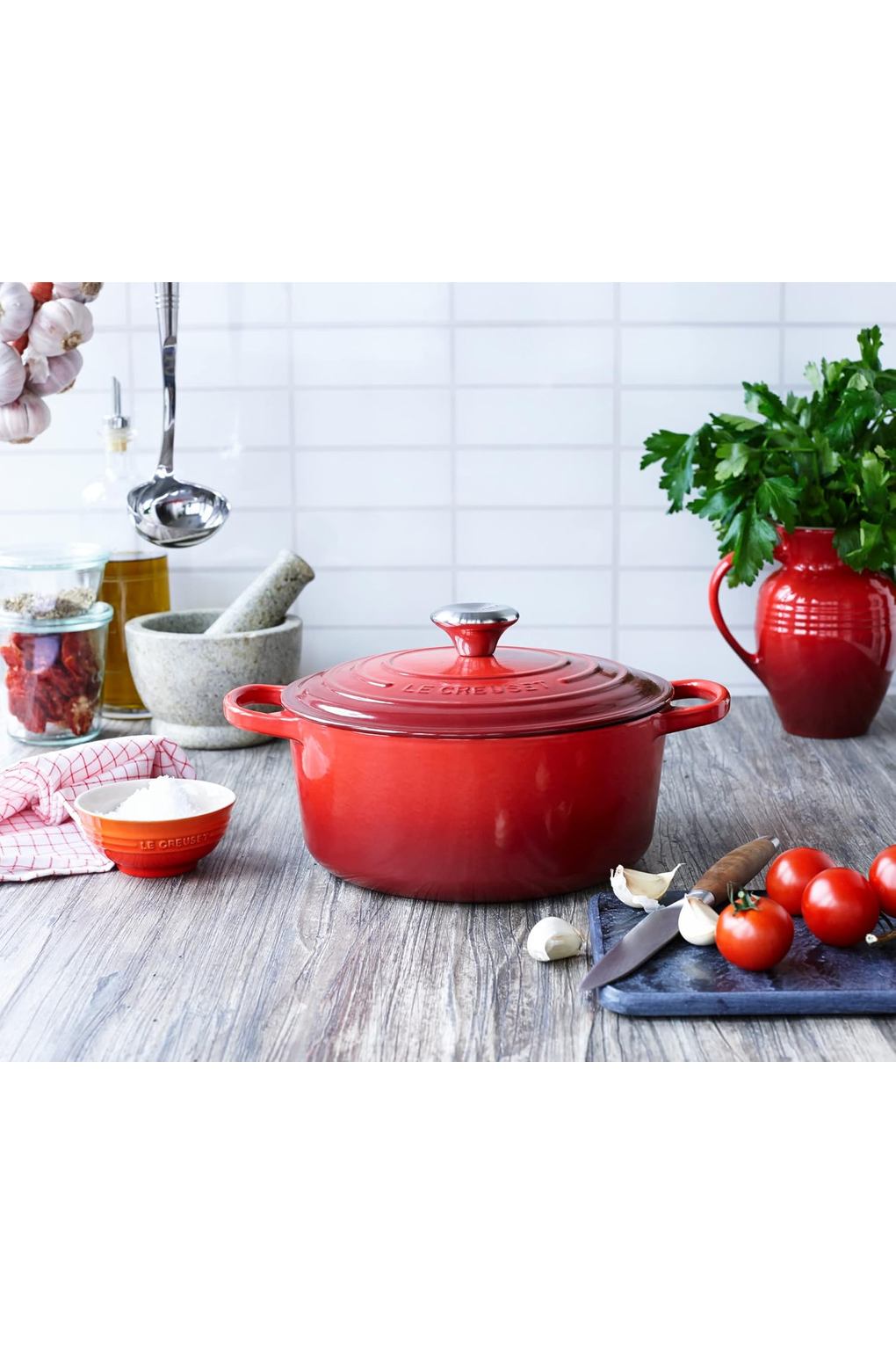 Кастрюля LE CREUSET B00US0G54M-BUNDLE чугун 5,5 л красная. Фото 5.