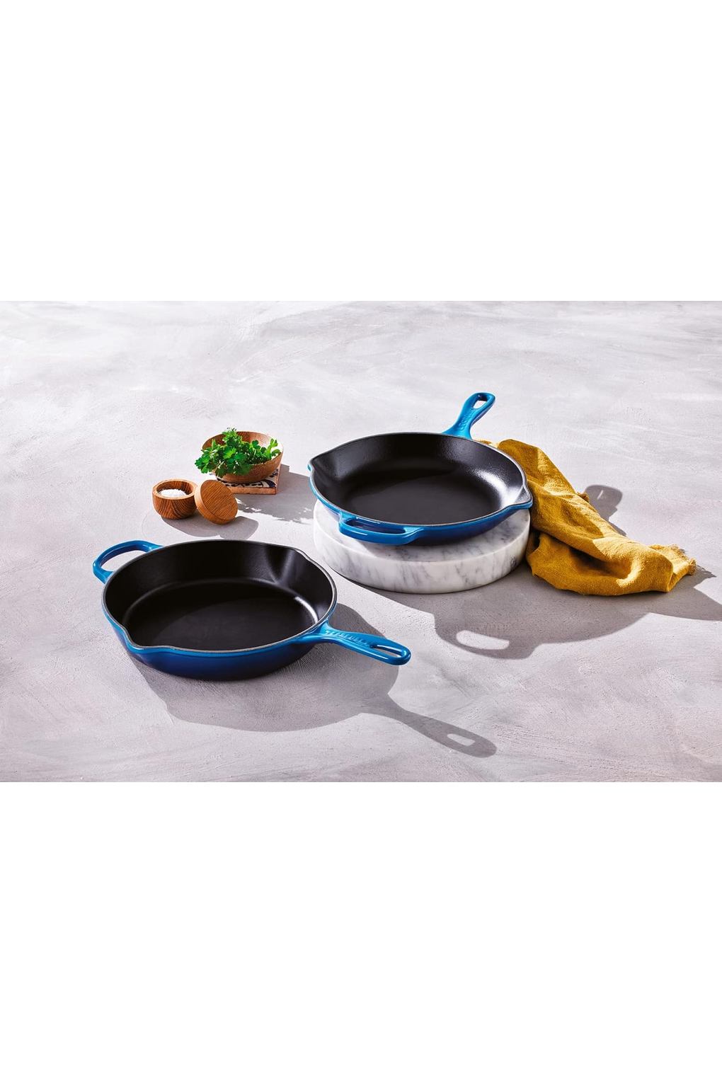 Сковорода LE CREUSET B0BX24K7RJ-BUNDLE чугун 23 см. Фото 5.
