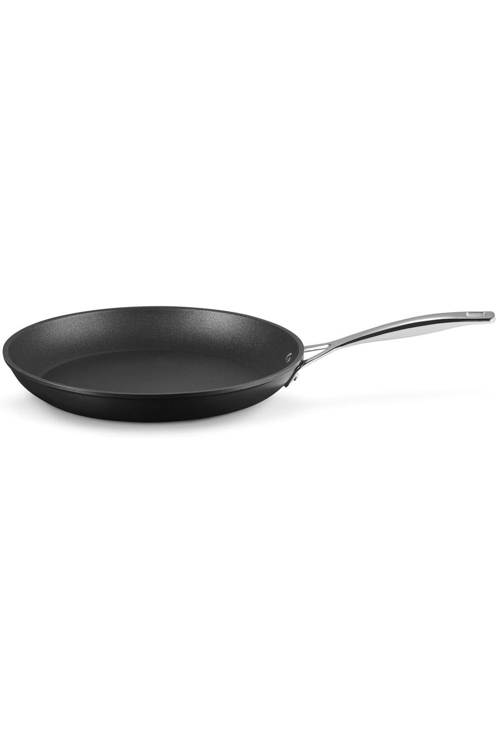 Сковорода LE CREUSET B0824B7RMD-BUNDLE алюминий 30 см. Фото 2.