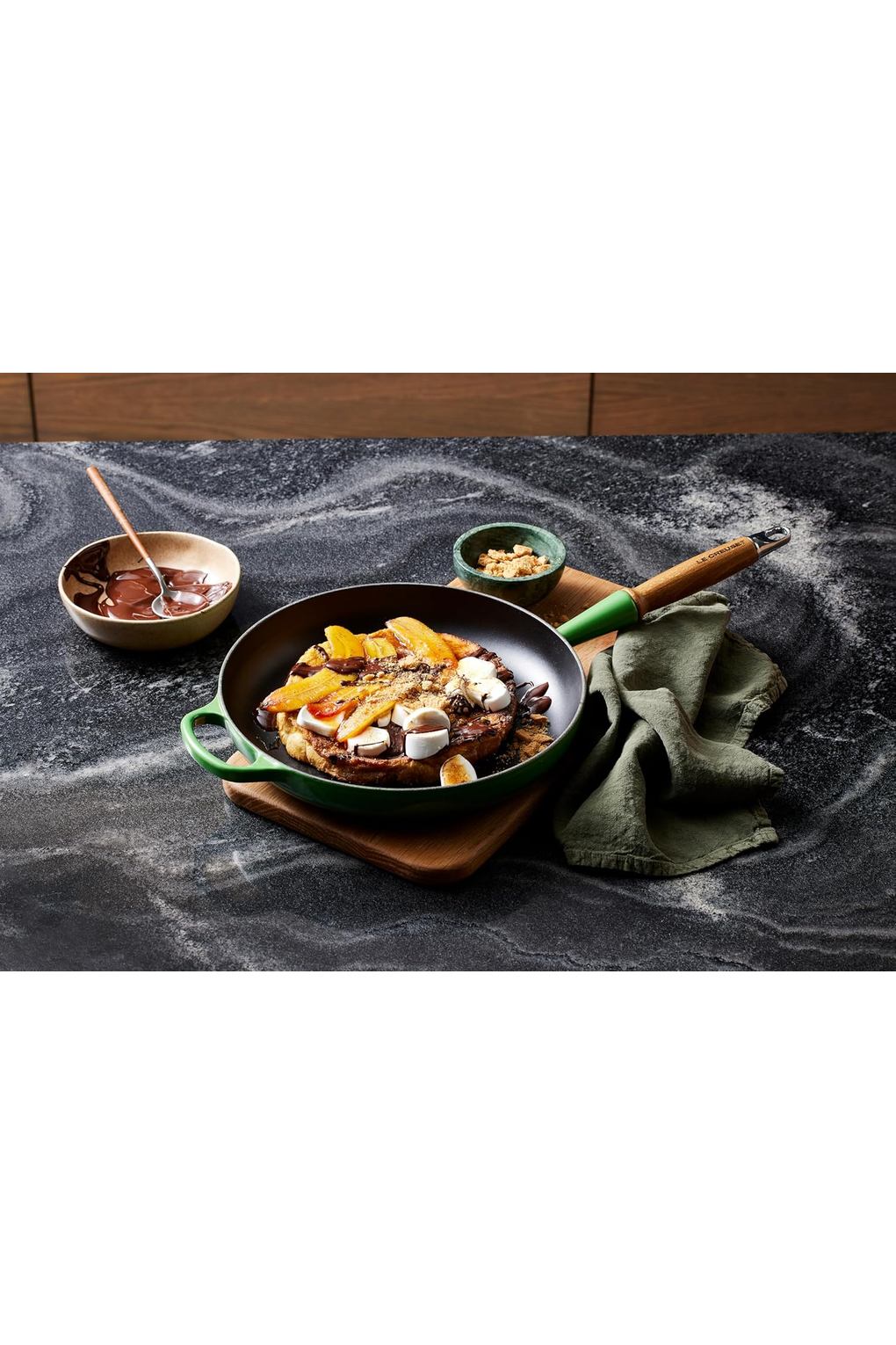 Сковорода LE CREUSET B09MZGHPTR-BUNDLE чугун 28 см. Фото 6.