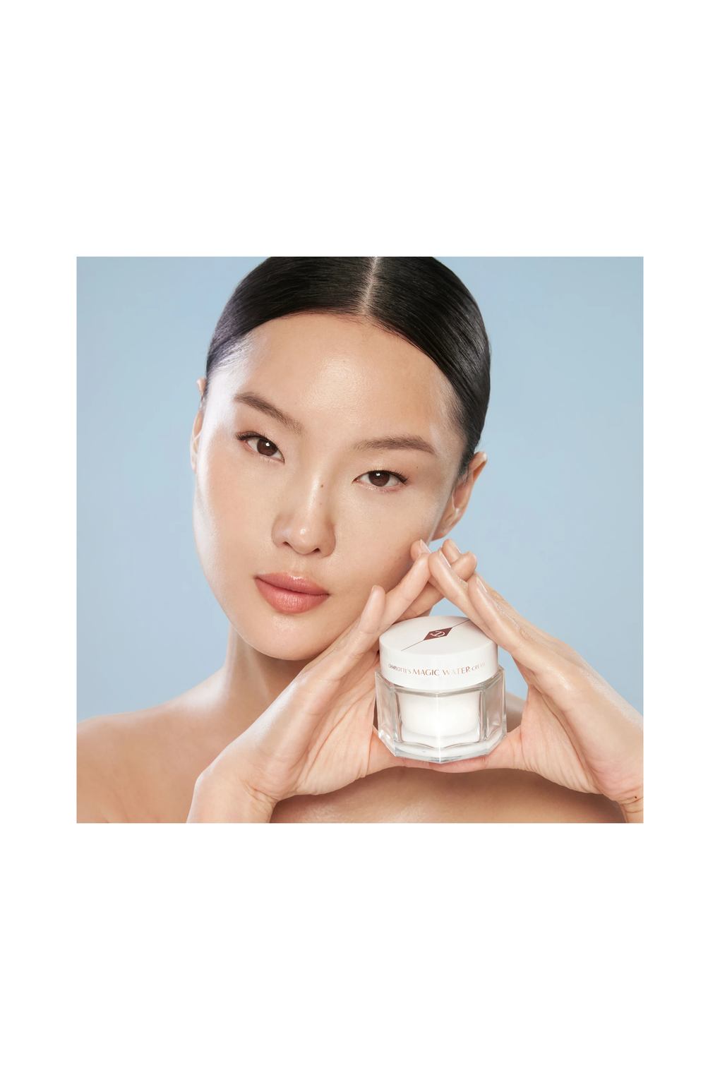 Набор уходовой косметики Charlotte Tilbury Dark Spot Correcting Hydration Revival Duo. Фото 5.