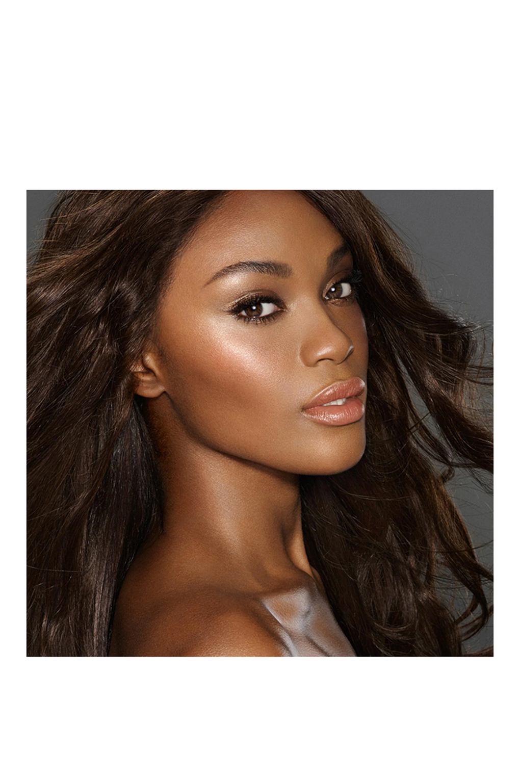 Бронзер Charlotte Tilbury filmstar bronze & glow MEDIUM/DARK. Фото 4.