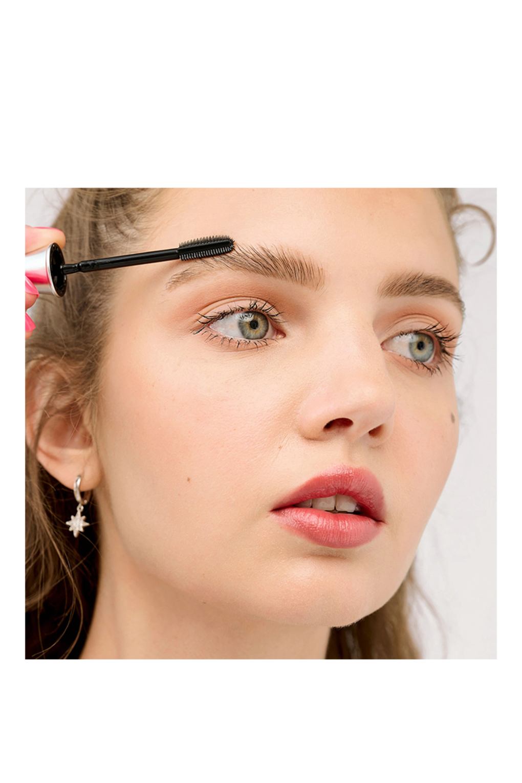 Набор декоративной косметики BENEFIT Pop Lock And Lash It. Фото 5.