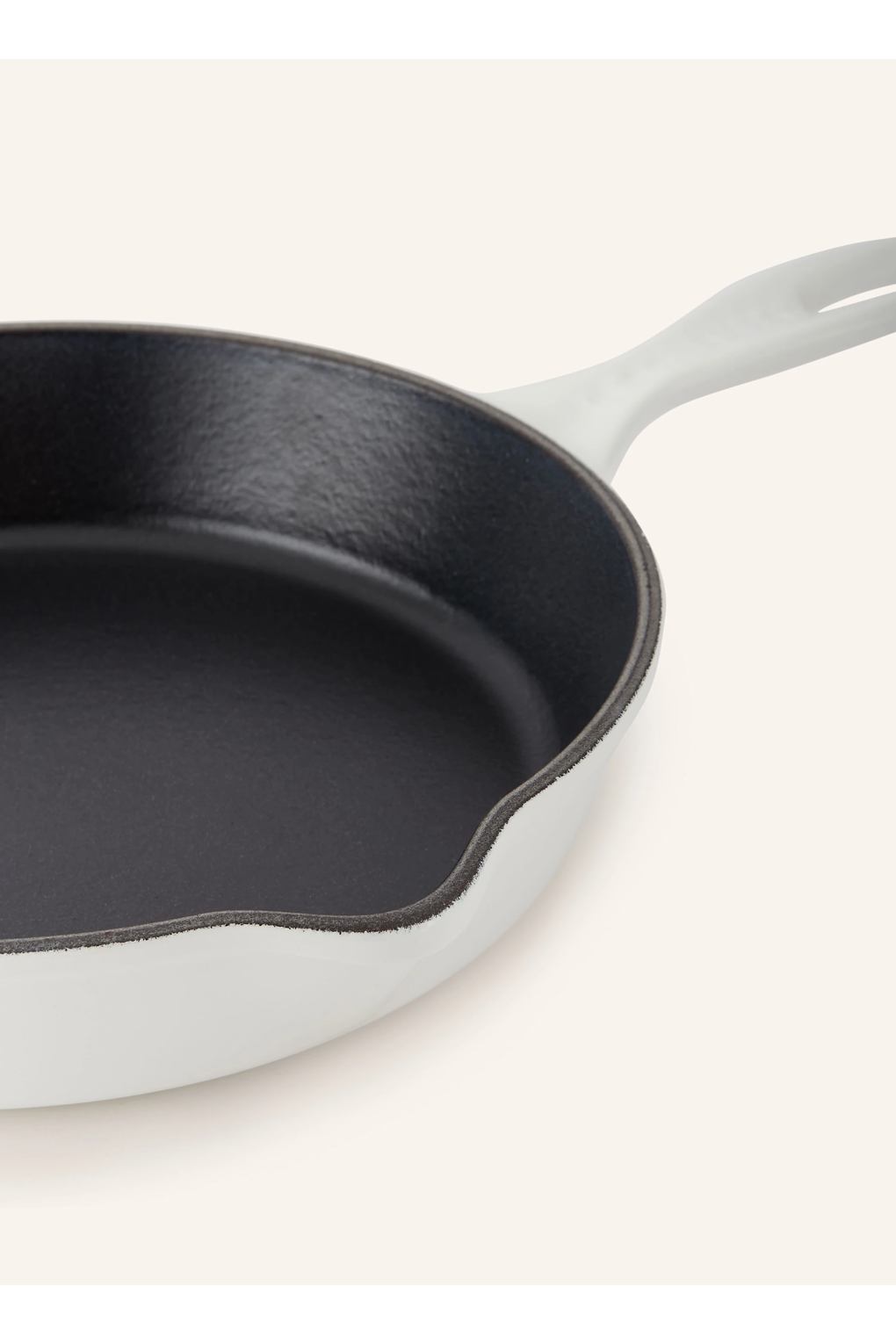 Сковорода Le Creuset Frying And Serving Pan, диаметр 26 см. Фото 3.