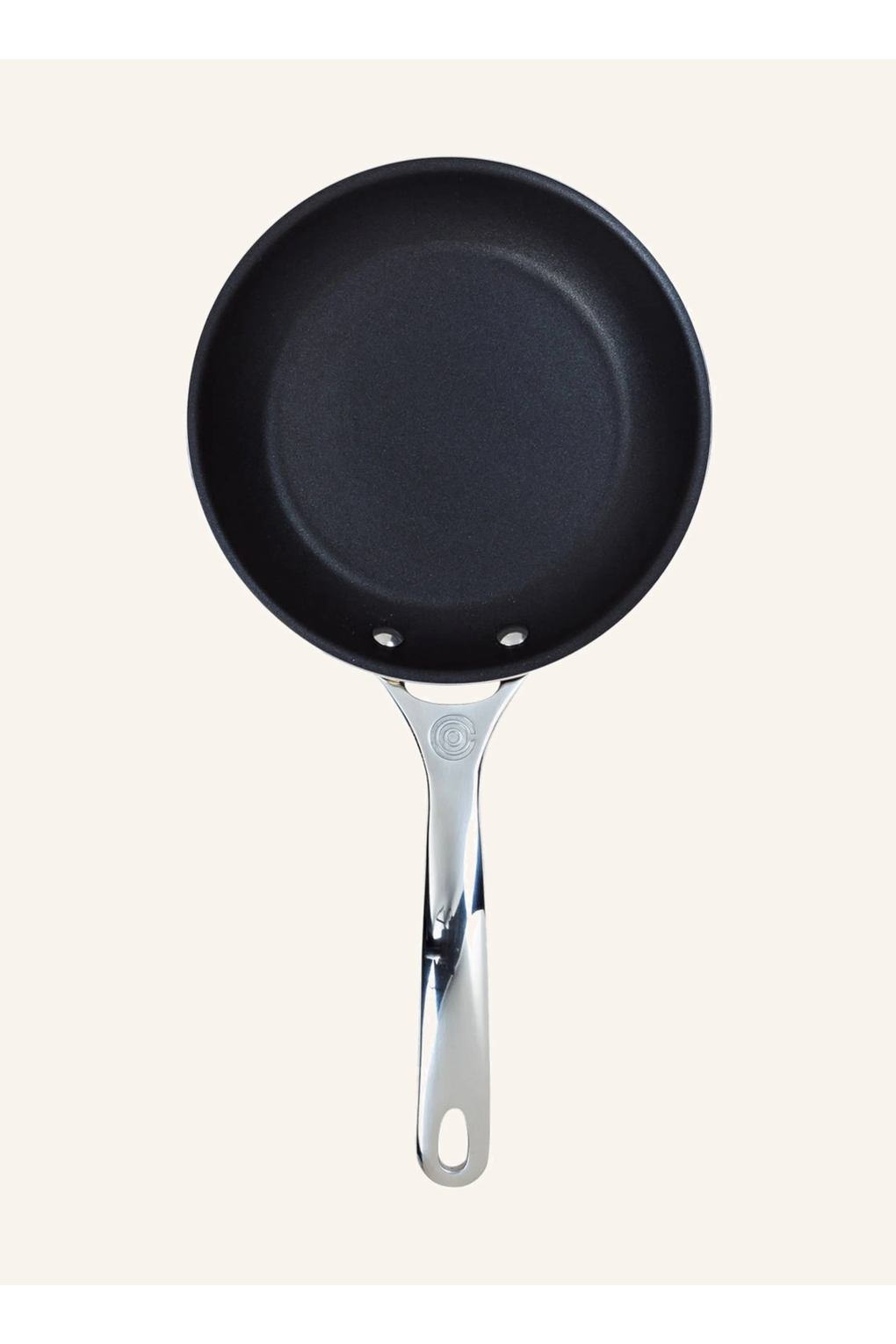 Сковорода Le Creuset Plus, диаметр 20 см. Фото 2.