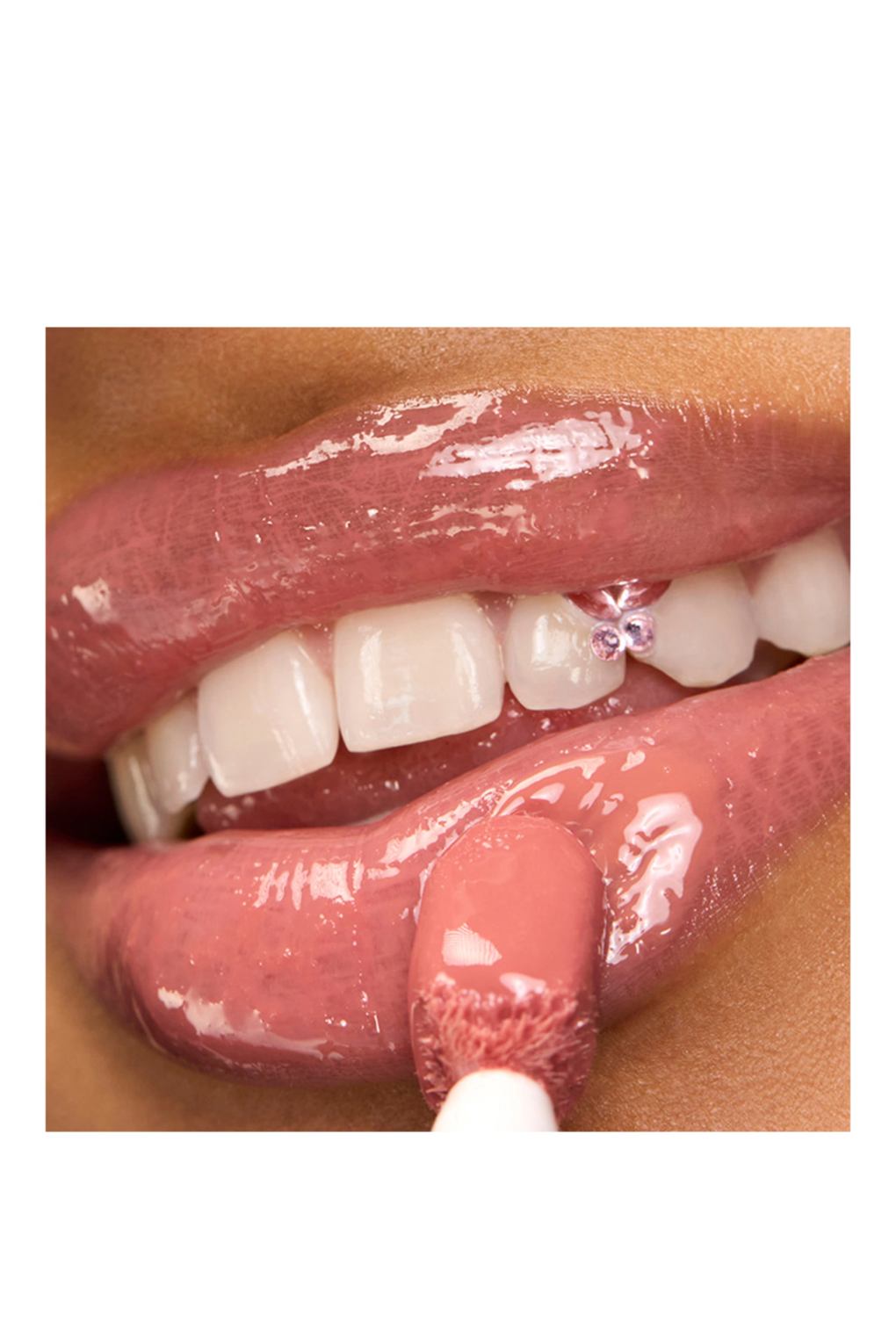 Блеск для губ LIP ID LE JUICYTREAT 33 IDOLE NUDE. Фото 4.