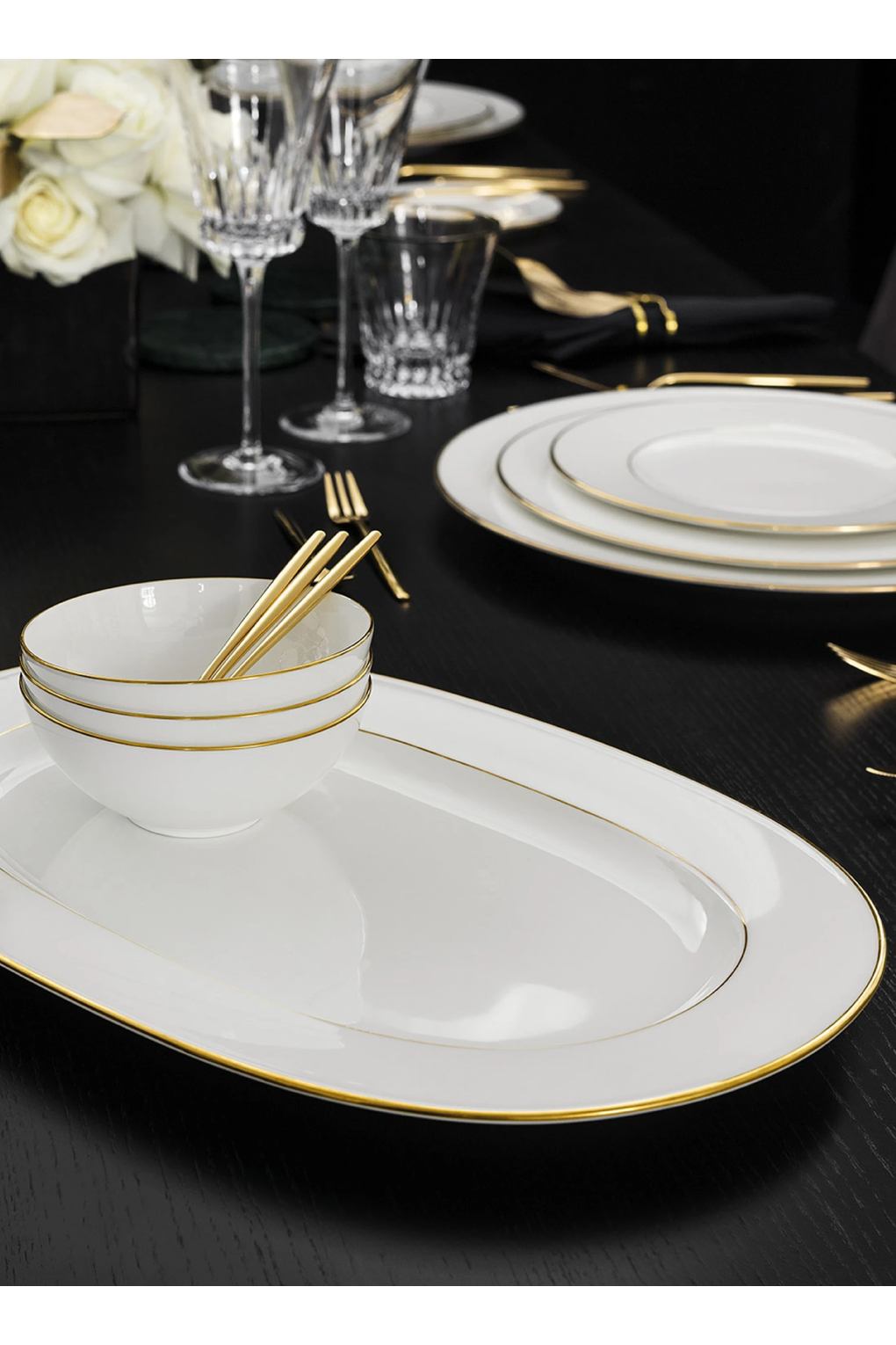 Овальная тарелка Villeroy & Boch Anmut Gold, белый. Фото 2.