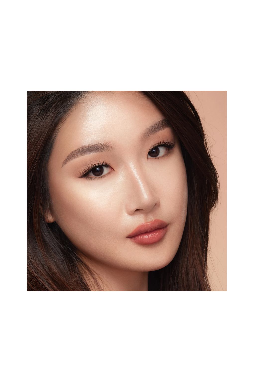 Тональный крем Charlotte Tilbury hollywood contour wand FAIR. Фото 3.