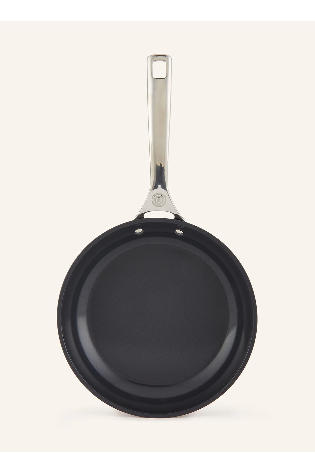 Набор сковород, 2 шт Le Creuset Essential, 1:24 см, 2:28 см. Фото 4.