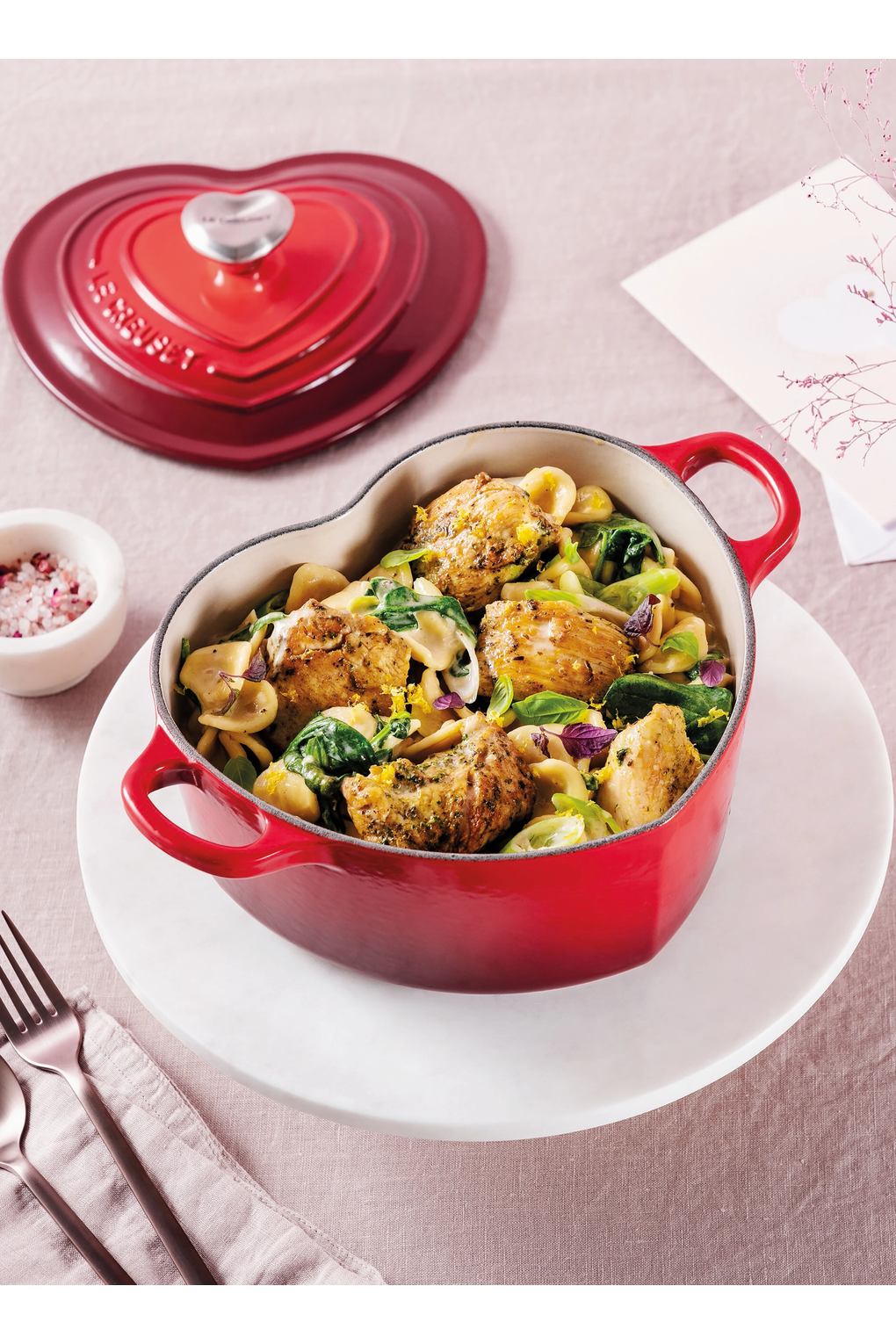 Жаровня Le Creuset Gourmet, красный 20 см, 1,9 л. Фото 4.