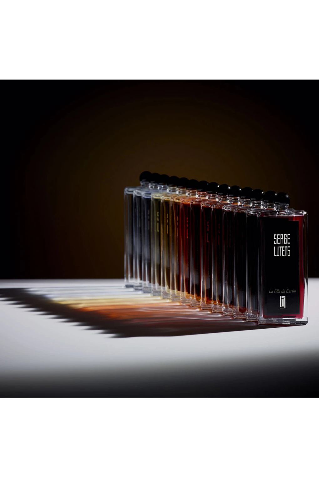 Вода парфюмерная Serge Lutens Collection Noire Santal Majuscule, 50 мл. Фото 4.