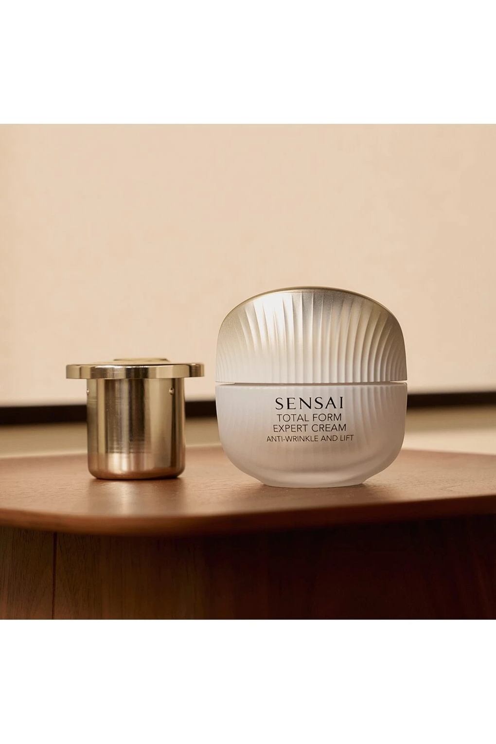 Крем для лица Sensai Expert Items Total Form Expert Cream, 50 мл. Фото 3.