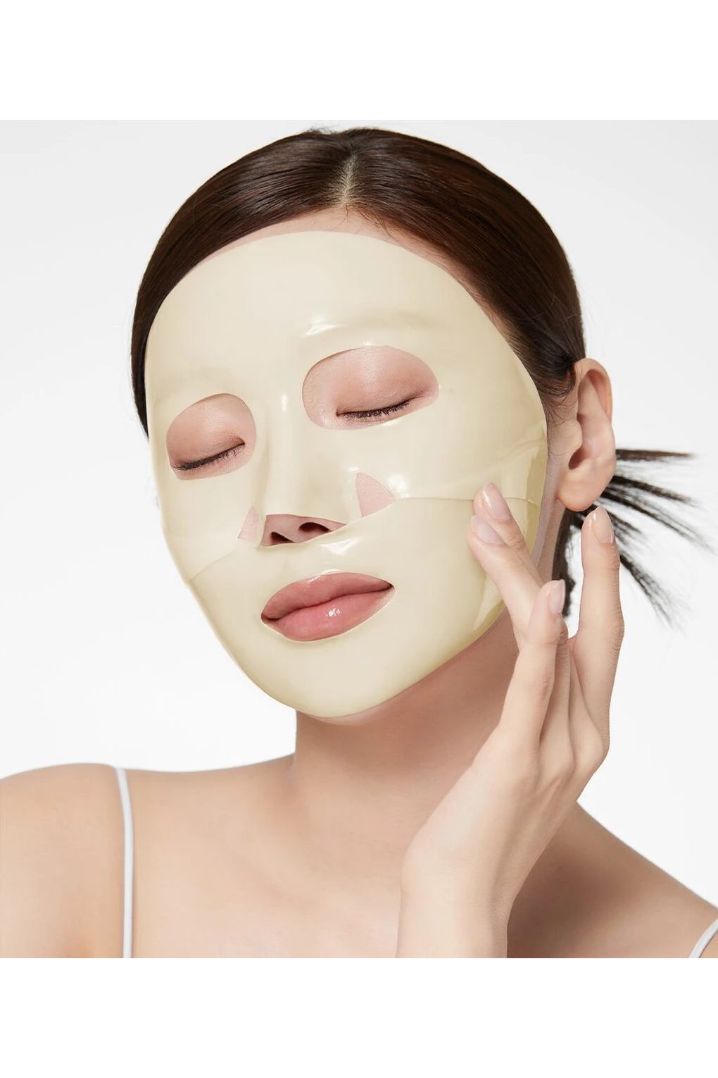 Маска для лица Medicube Kojic Acid Tumeric Brightening Gel Mask, 4х28 г. Фото 5.