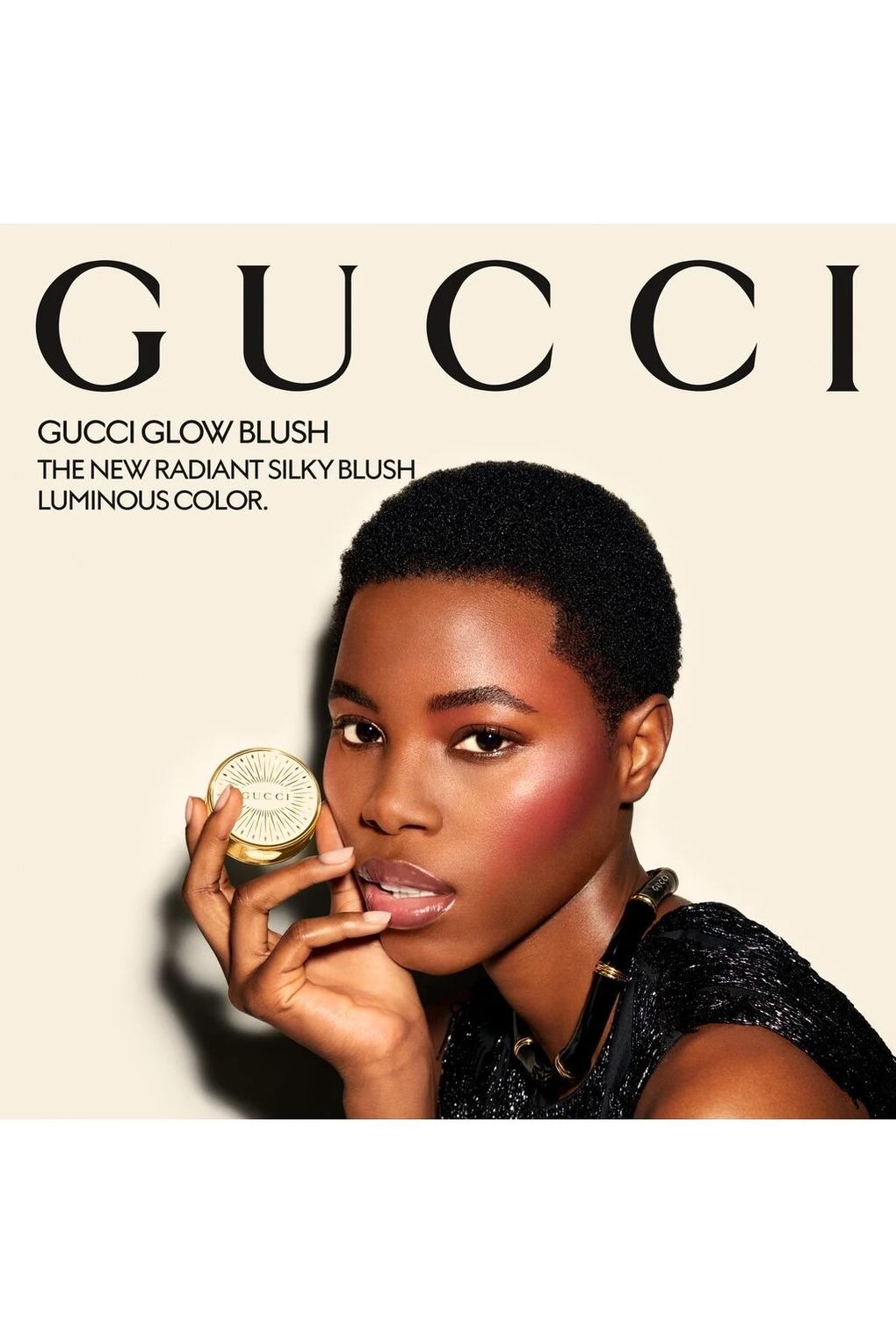 Румяна Gucci Glow Soft Plum 05, 5,5 г. Фото 5.