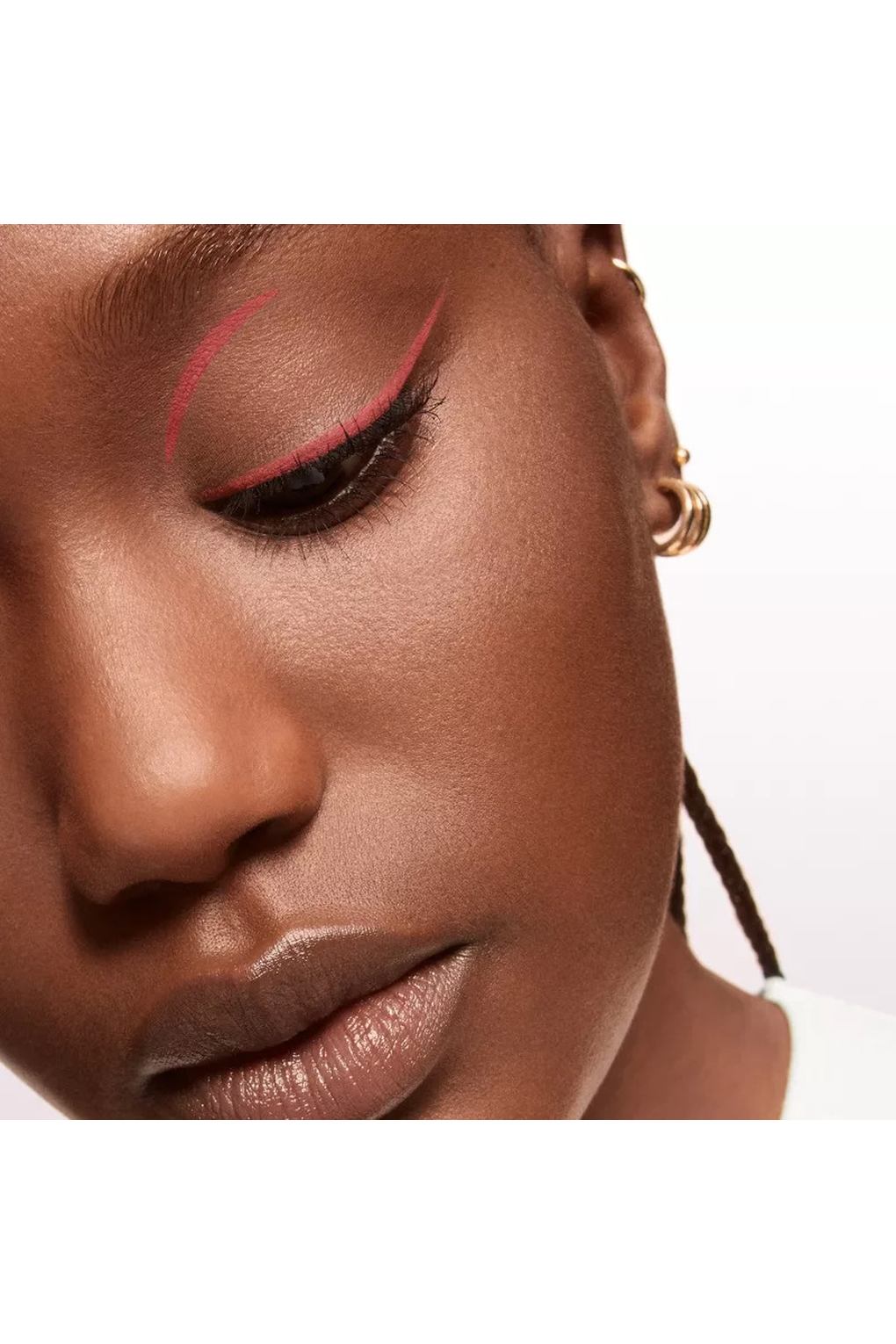 Тени для век Lancome Idole Tint 07 Earth Red. Фото 4.