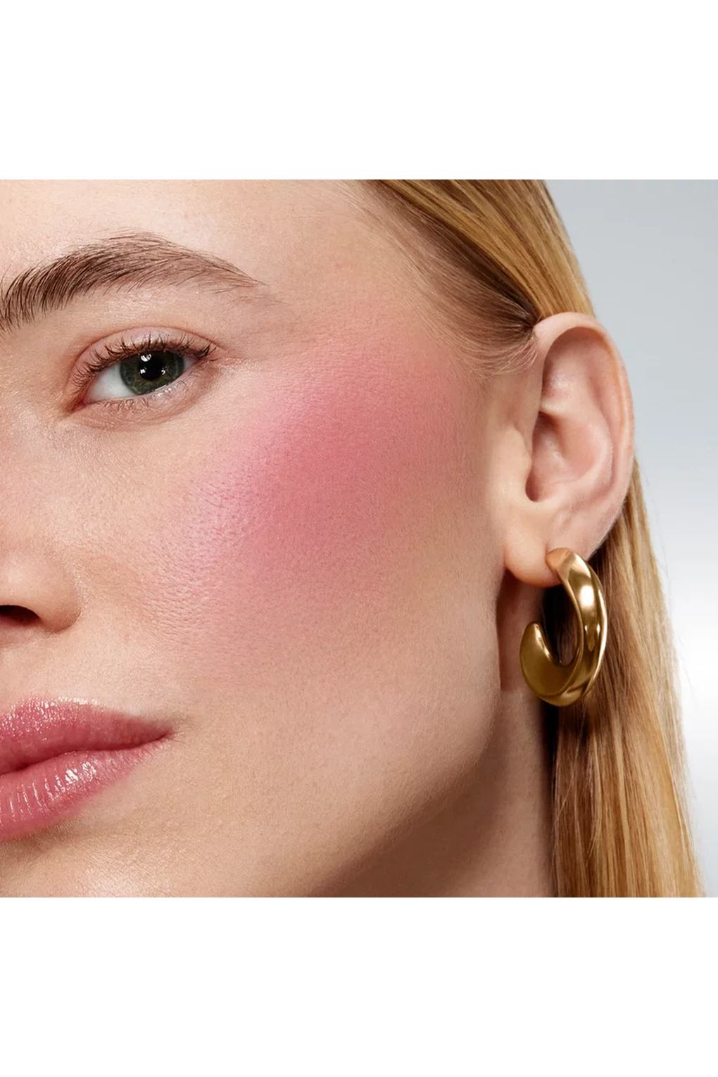Румяна Lancome Blush Subtil 1000 Berry Bisou, 5,1 г. Фото 2.