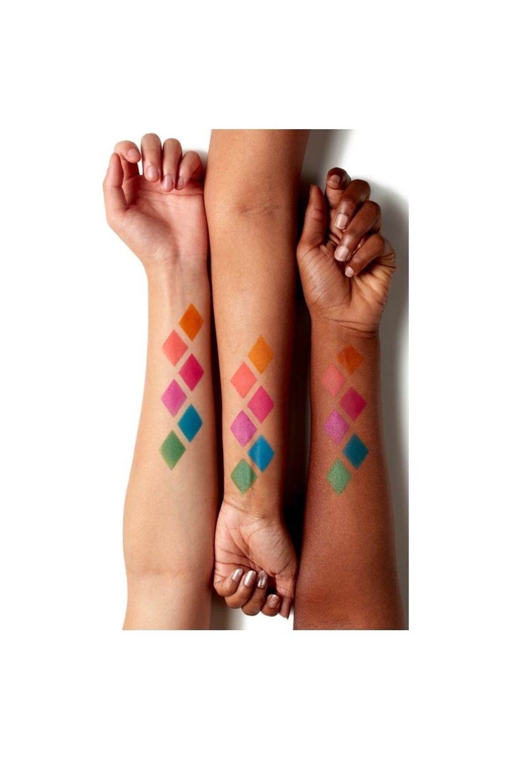 Тени для век NYX Professional Makeup Ultimate Edit Petite Shadow Palette Brights. Фото 4.
