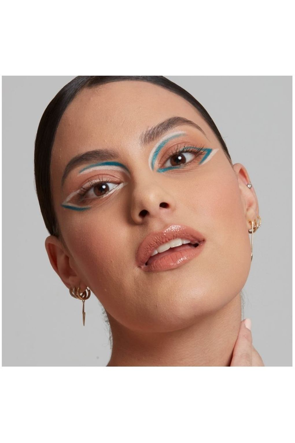 Карандаш для глаз NYX Professional Makeup Epic Wear Liner Stick 11 Turquoise Storm, 1,2 г. Фото 5.