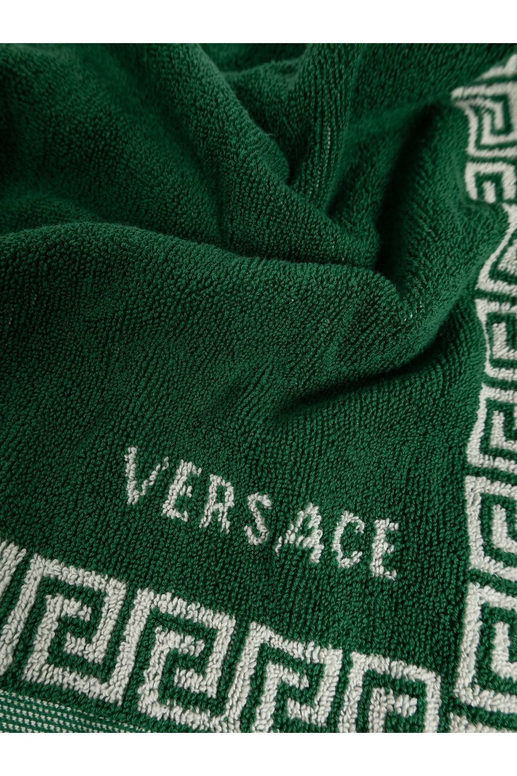 Банное полотенце с логотипом Versace. Фото 4.