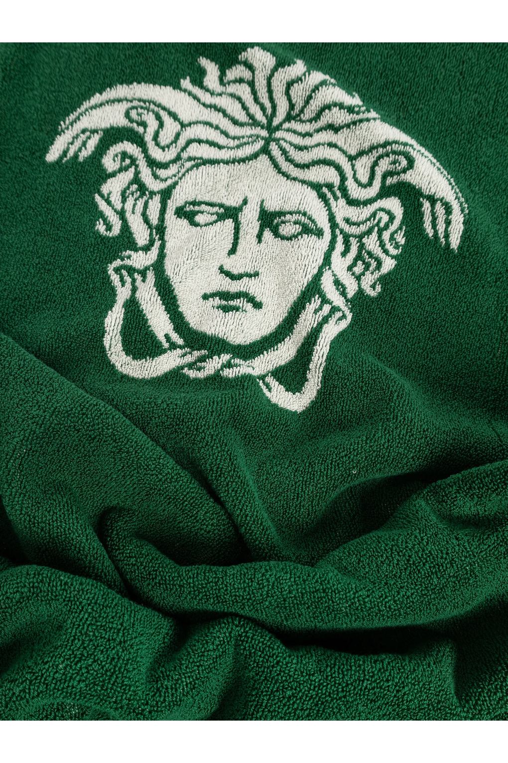 Полотенце с декором Versace Medusa. Фото 4.
