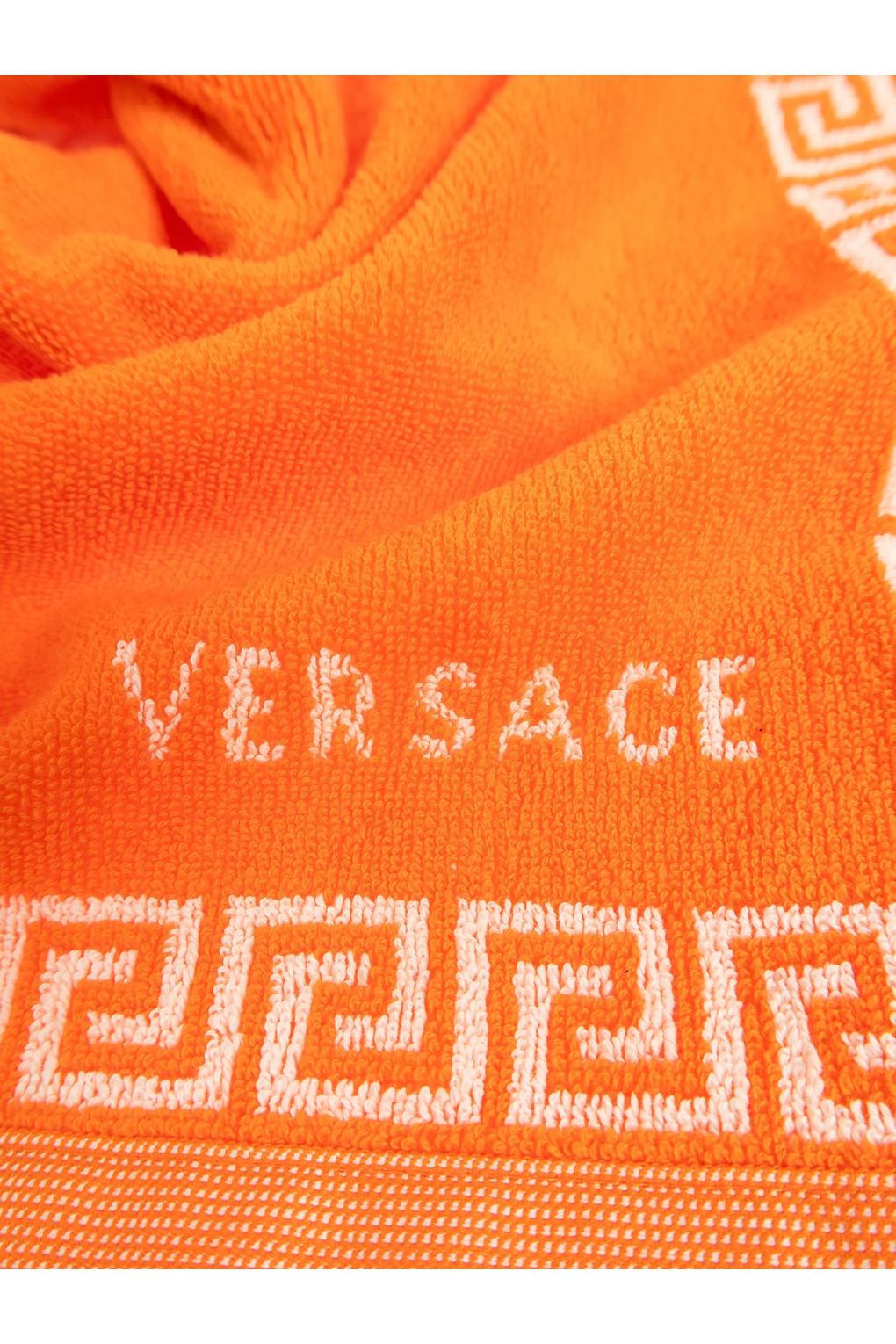 Банное полотенце с логотипом Versace. Фото 3.