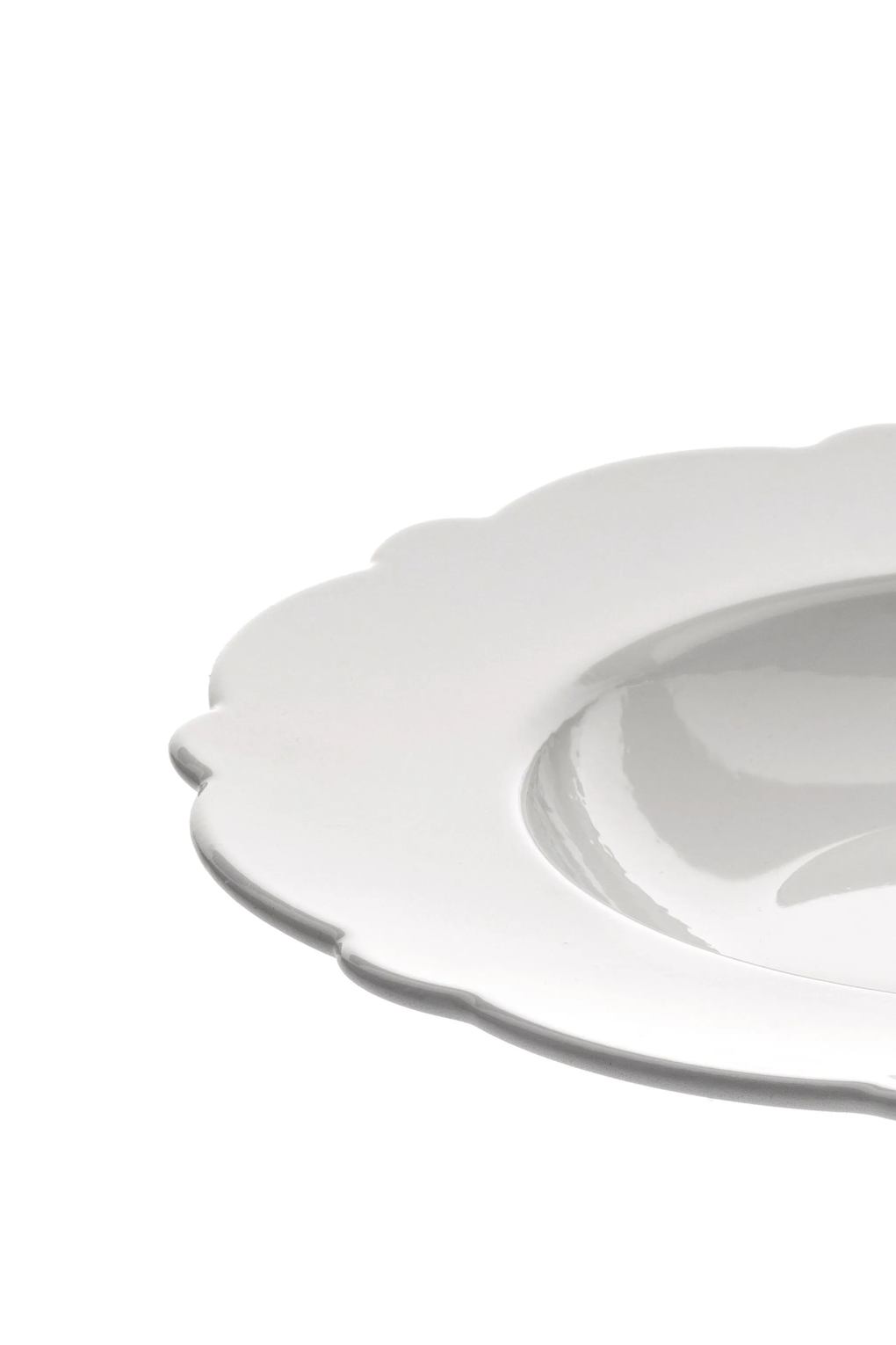 Набор из четырех глубоких тарелок с фестонами Alessi. Фото 2.