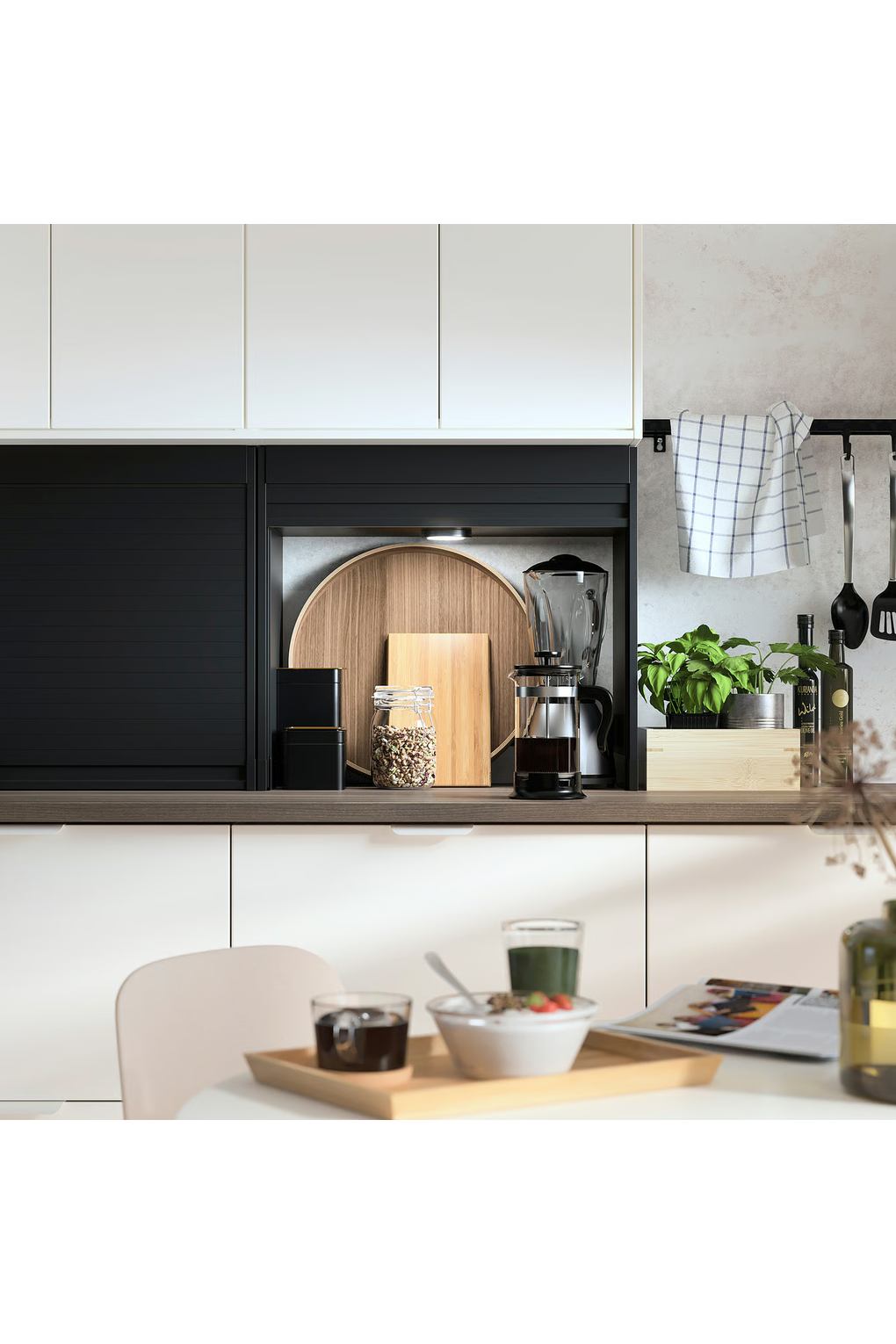 Роллетный шкаф для мелкой техники IKEA TITTEBO. Фото 5.