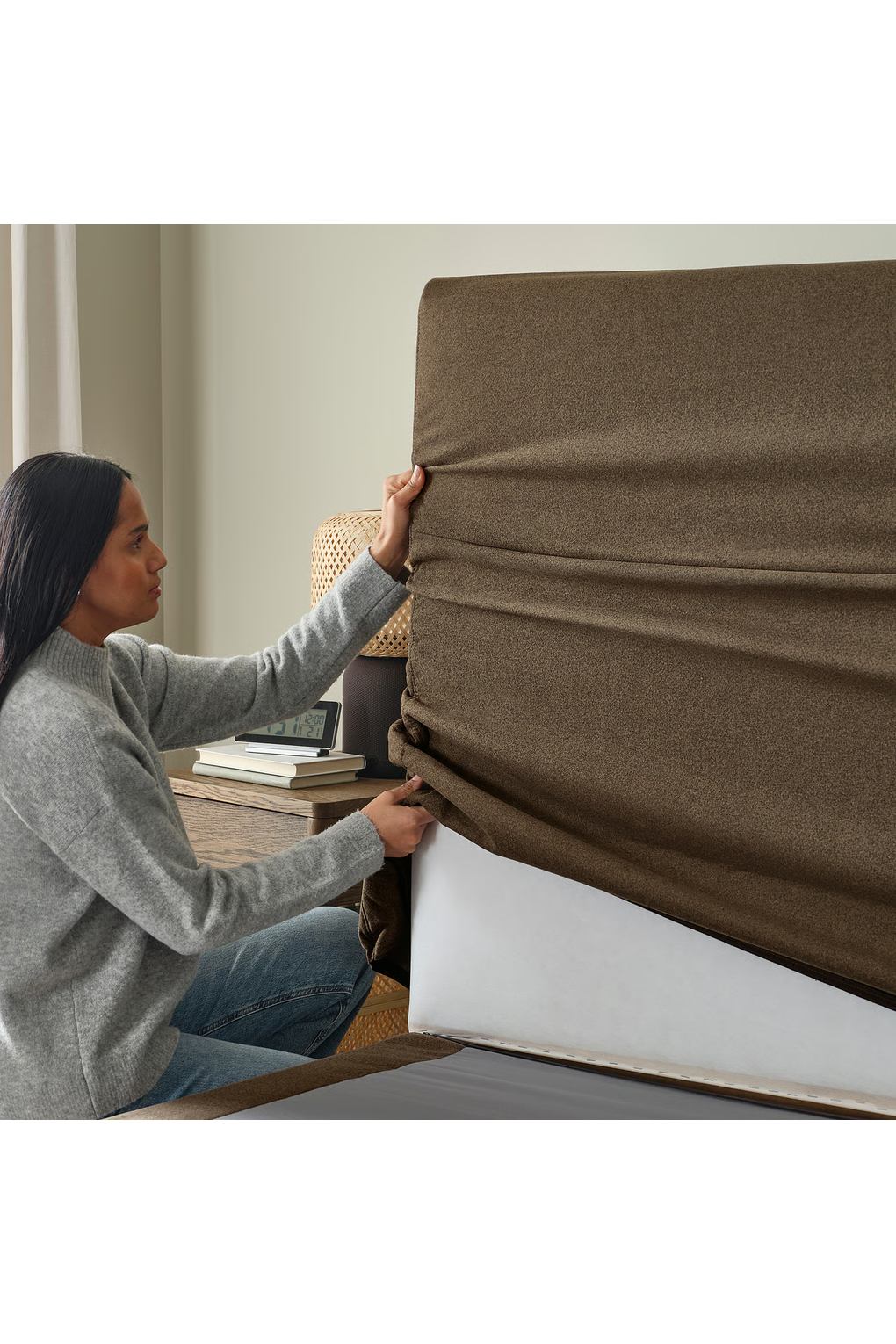 Чехол для кровати-бокспринг с ящиком IKEA HEMFJÄLLET. Фото 3.