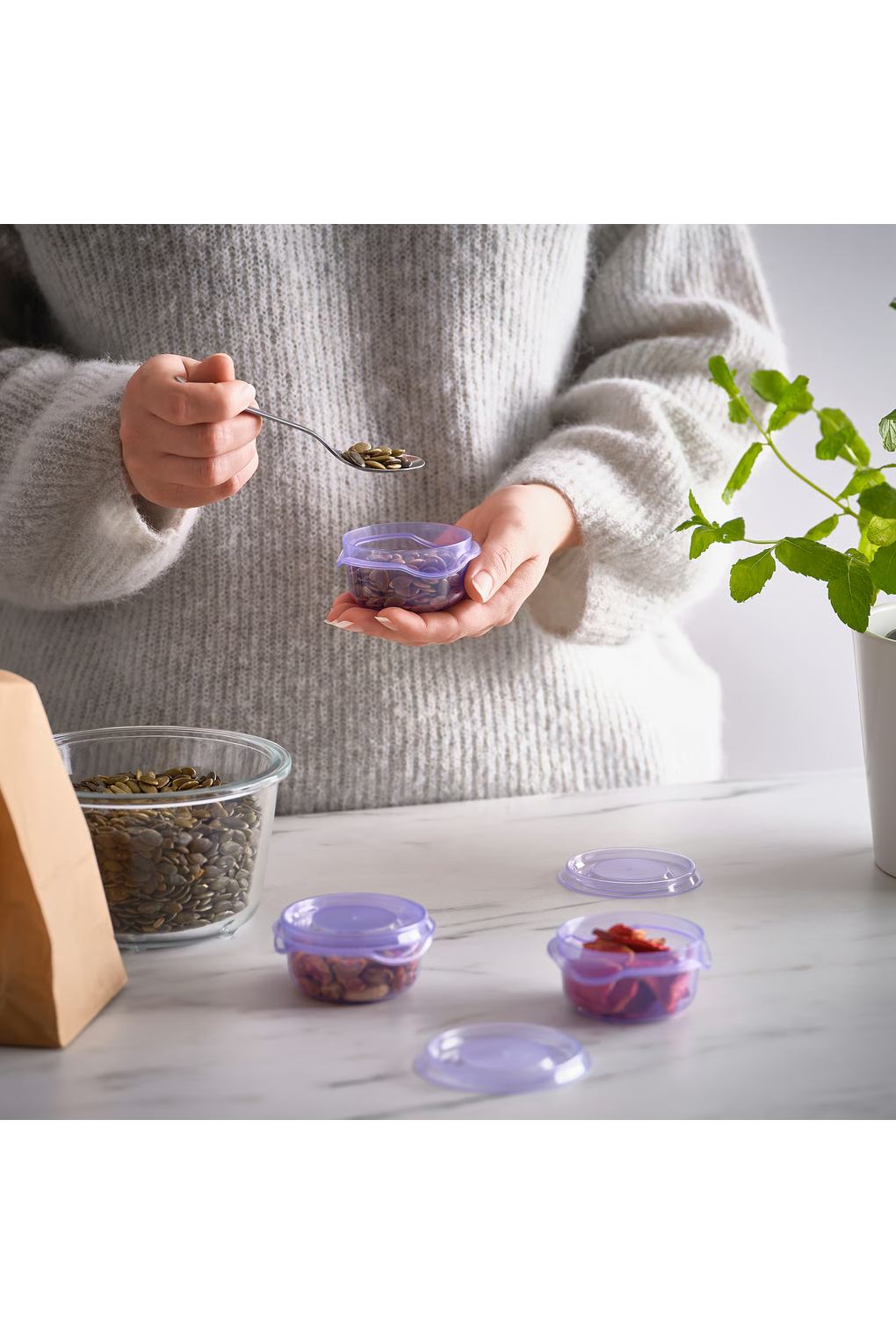 Контейнер для хранения с крышкой IKEA PRUTA. Фото 2.