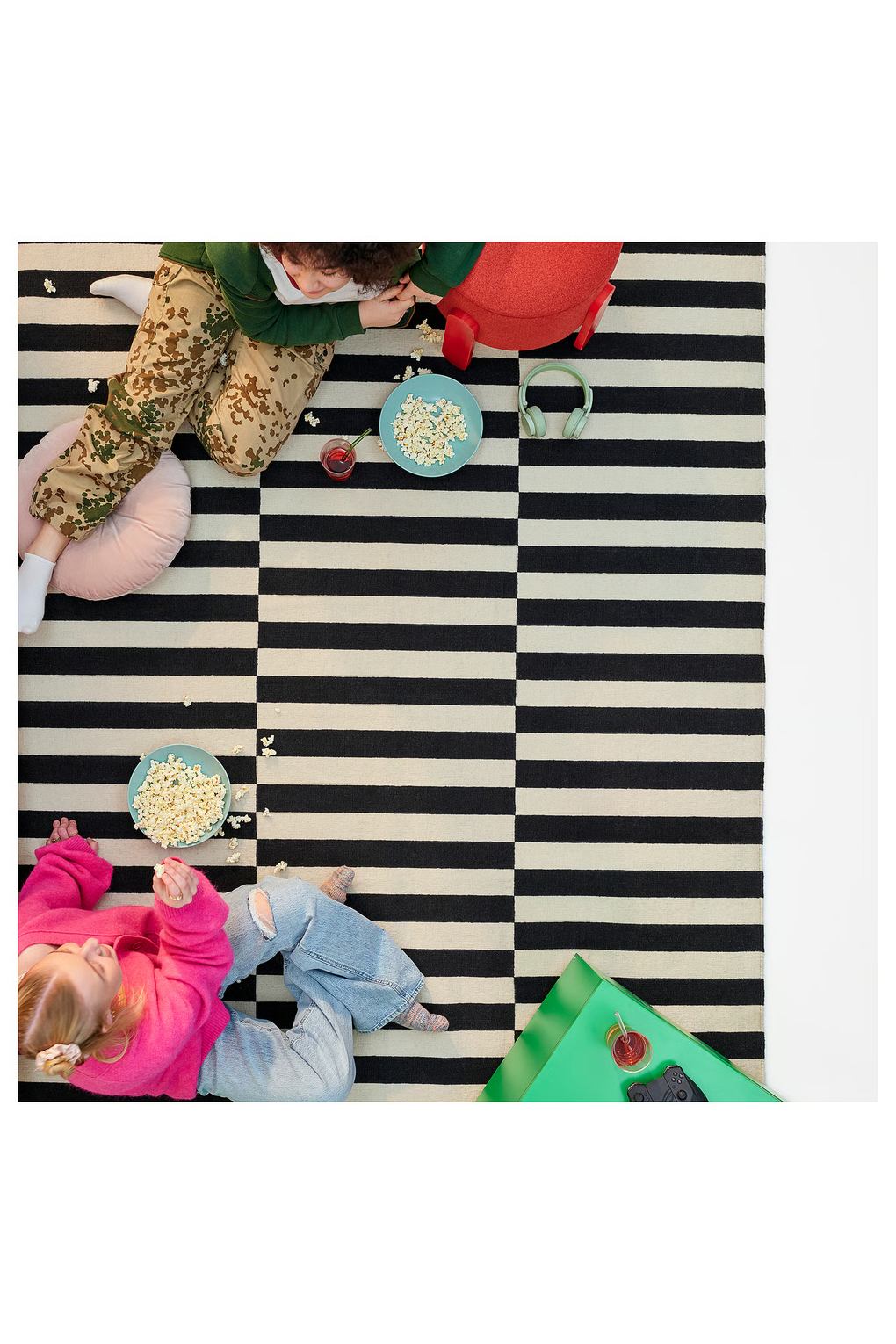 Ковёр безворсовый IKEA STOCKHOLM. Фото 3.