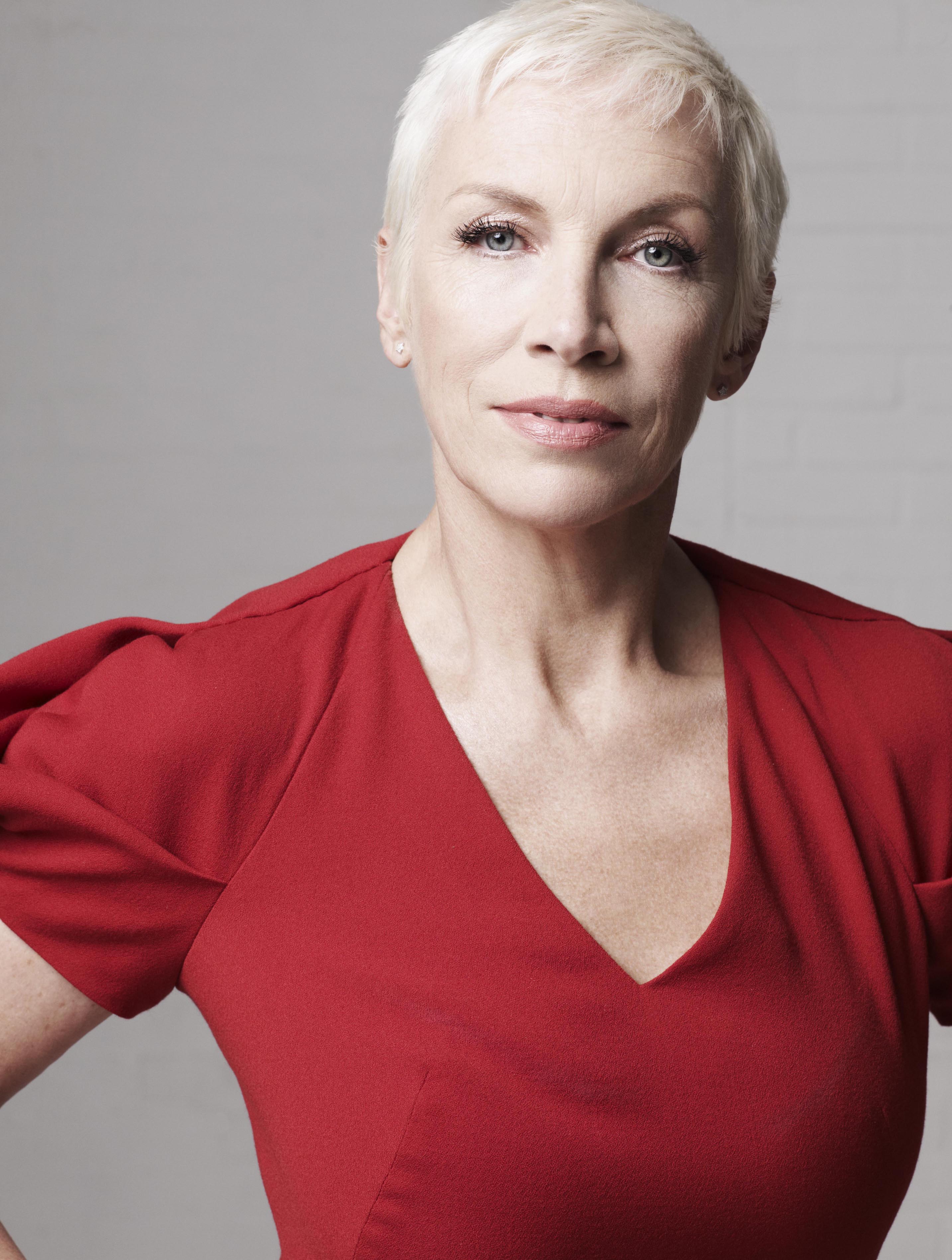 Annie Lennox — PianoKafe.com