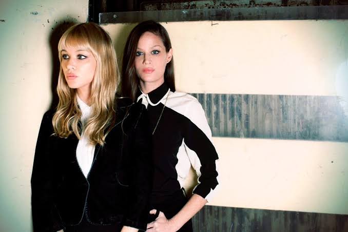 The Pierces — PianoKafe.com