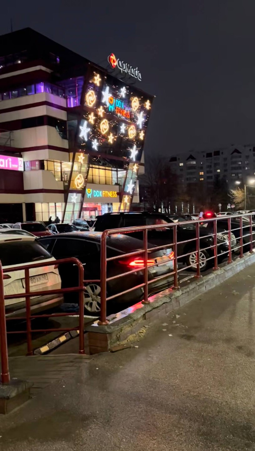 01. Общий вид на здание (3)