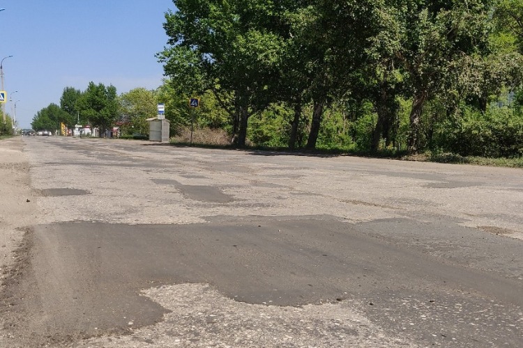 Балаковцы возмущены качеством ремонта на Набережной Леонова