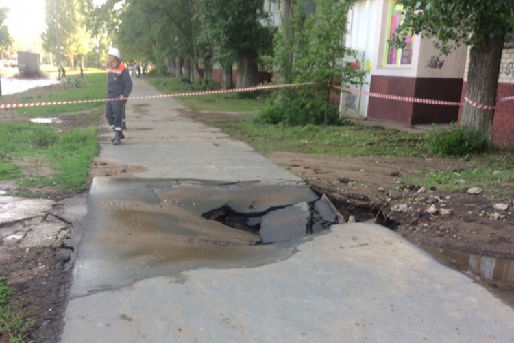 Балаковцы начали жаловаться на порывы труб
