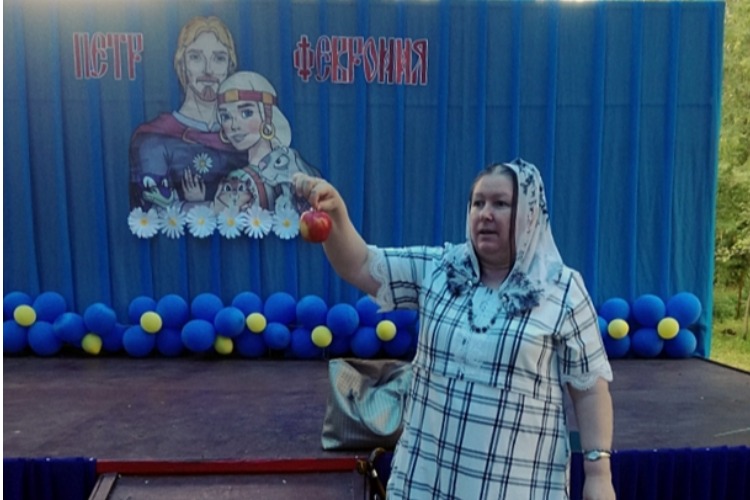 Поговорили о яблоке любви и раздора