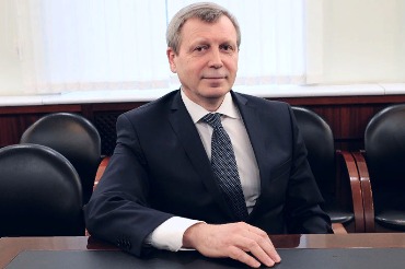 Председатель правления Пенсионного фонда России вступился за заместителя-взяточника