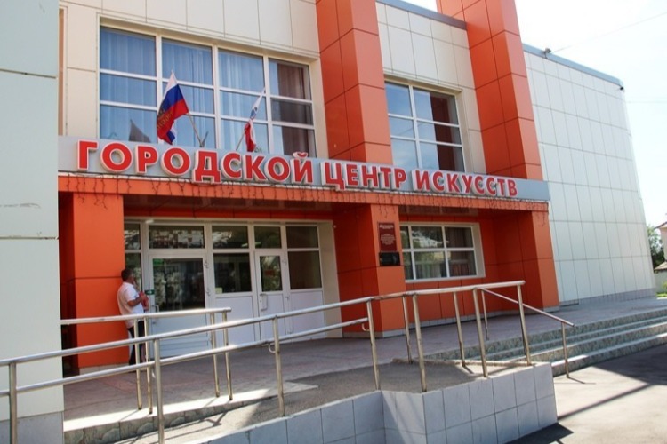 Коммунистам только Коммунистическая? Лучше места для Гайд-парка не сыскать