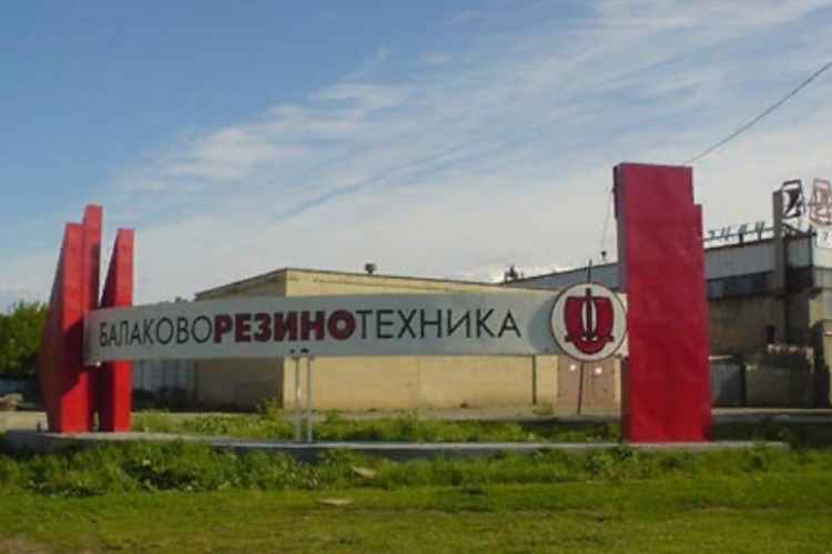 Даже дорогу к себе не чинят. БРТ продолжает оставаться на карте города белым пятном