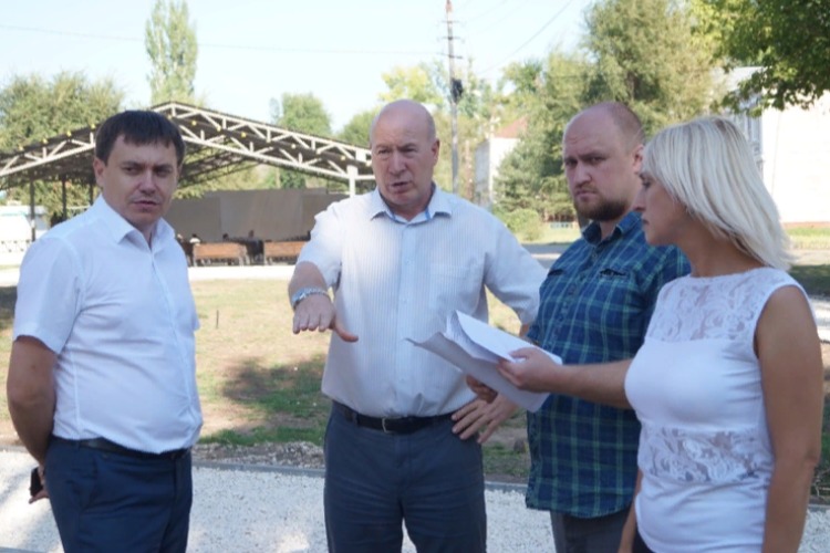 Совершенно официально - о визите Министра к обманутым дольщикам Балакова