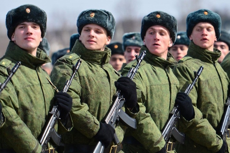Балаковский военкомат работает в ограниченном режиме из-за коронавируса