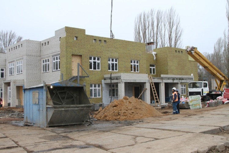 Строителям детсадов дают чуть больше месяца
