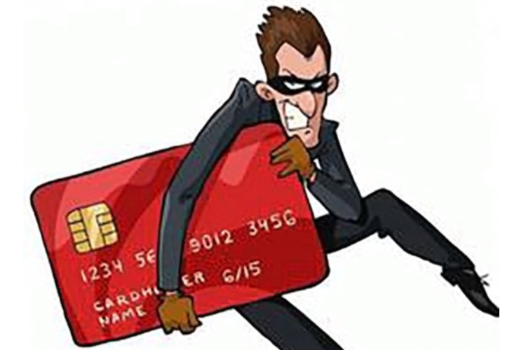 Молодой балаковец украл с карты пожилого 17 тысяч