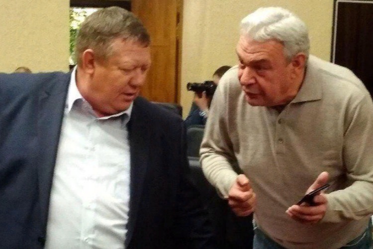 Время забивать сваи! Депутат Панков снова напомнил строителю Писному сюжет “Кавказской пленницы“