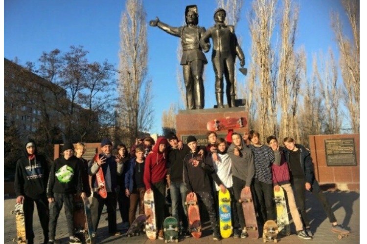 Кто приютит зимою скейтбордиста?