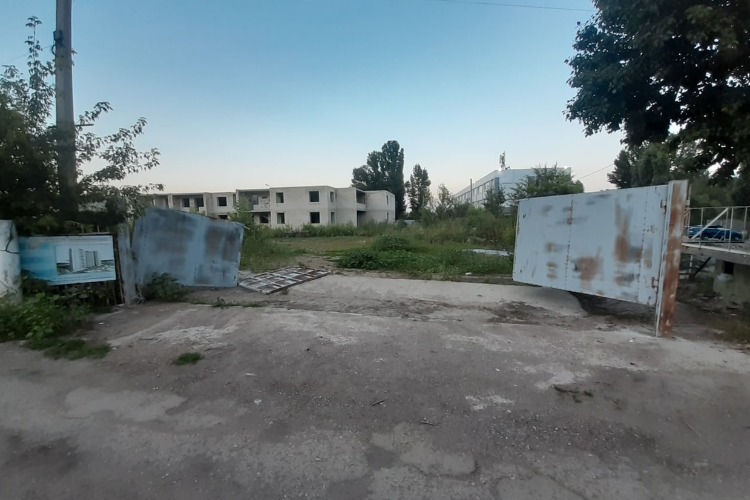 Недострой в Жилгородке угрожает безопасности детей